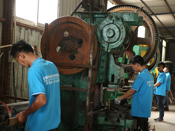 星空（中国）-生产车间